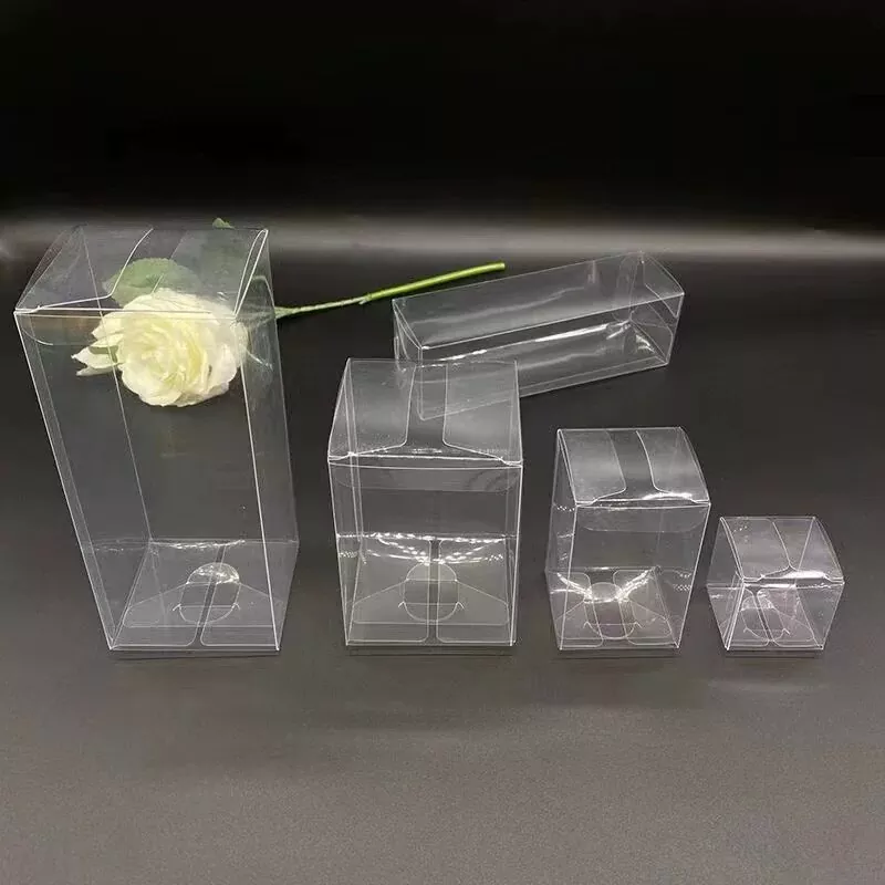 Co dělá plastovou termoplastovou dárkovou krabičku praktickým balicím řešením?